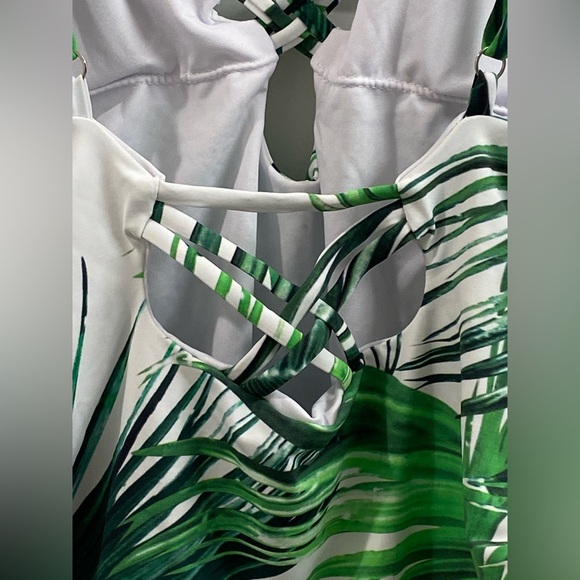 Tinibikini One Piece Swimsuit Size M White w/ Tropical Palm Leaves Pattern - Picture 5 of 6